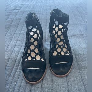 Vince Camuto Lanaira Sandal